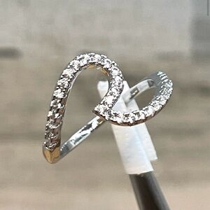 Beautiful Trendy Dainty Wave Round Cut White Diamond CZ Silver Plated Ring Band